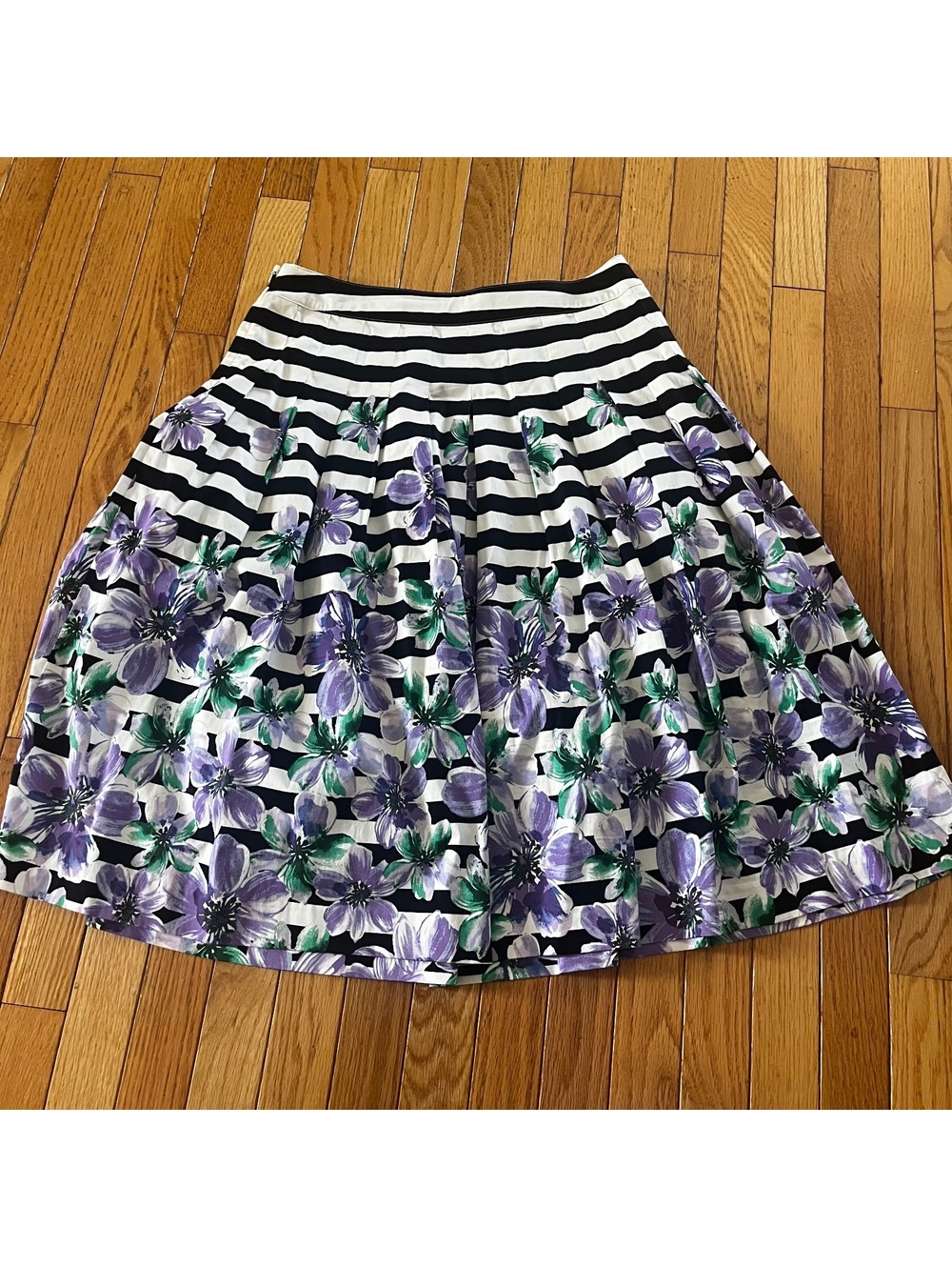 Talbots Floral and Striped Pleated Midi Skirt Size 8 - Picture 7 of 7